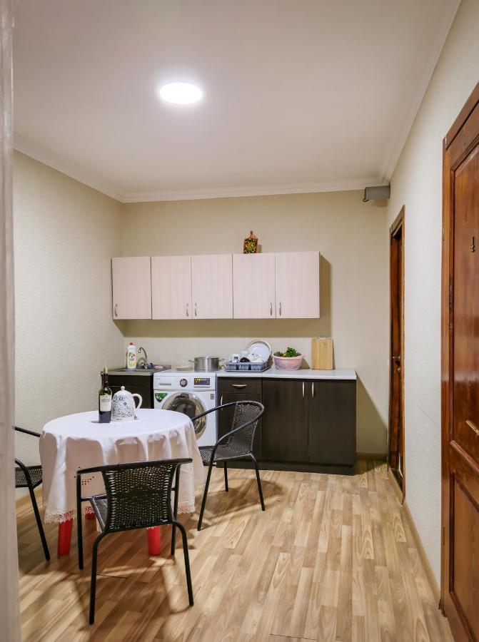 Myvibe Hotel Tbilisi Exterior foto